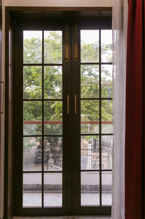 WOODEN DOOR WITH GLASS